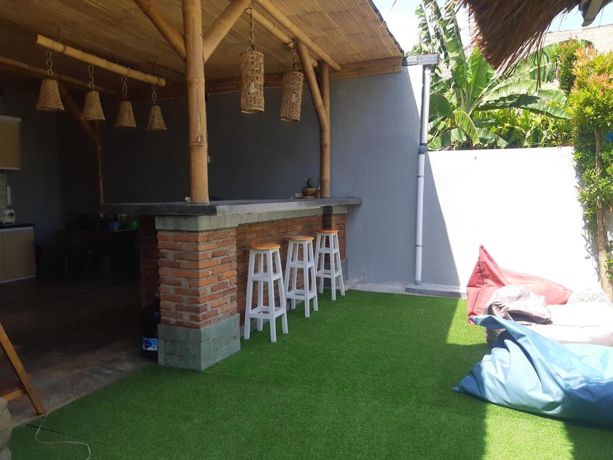 Dhm Surf Villa Kuta  Exterior foto